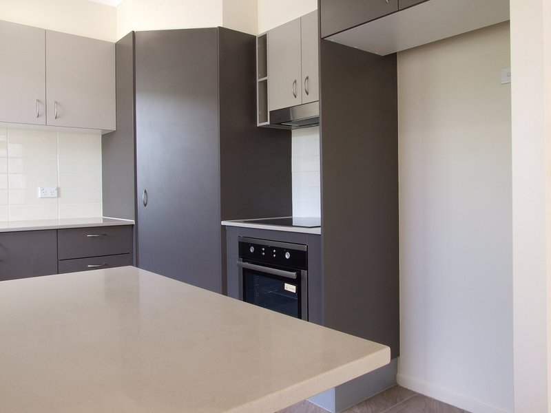 Photo - 7/75 Levington Road, Eight Mile Plains QLD 4113 - Image 3