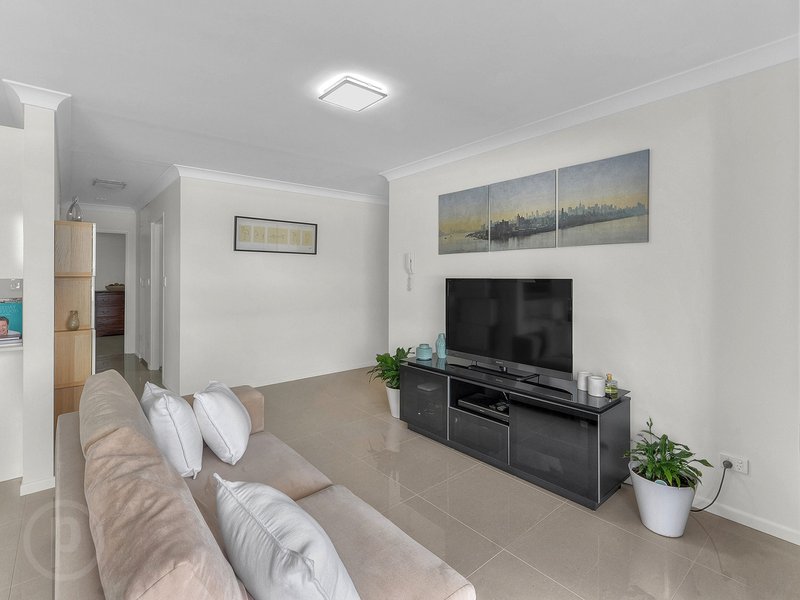 Photo - 7/77 Eton Street, Nundah QLD 4012 - Image 9