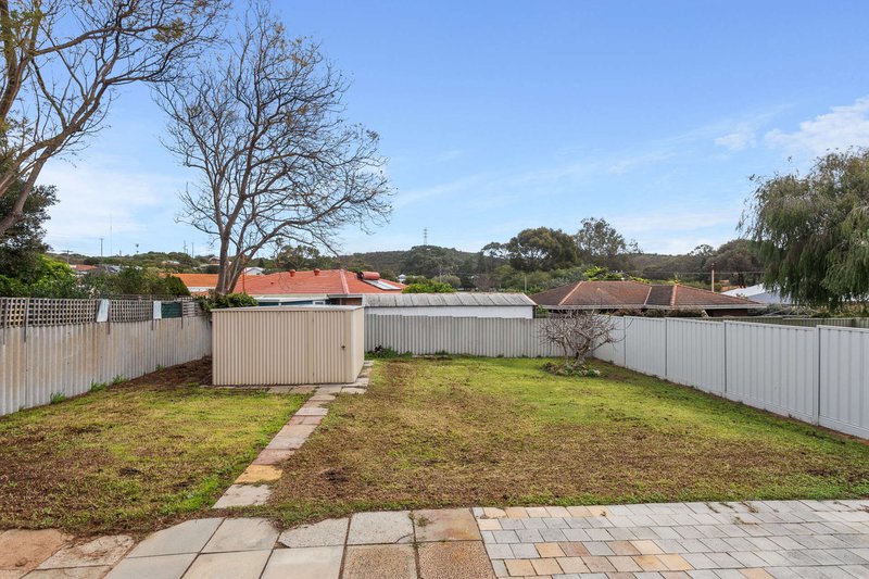 Photo - 77A Davilak Avenue, Hamilton Hill WA 6163 - Image 14