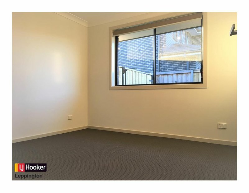 Photo - 77a Jardine Drive, Edmondson Park NSW 2174 - Image 5