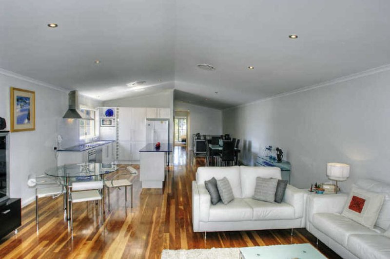 Photo - 77A Kent Gardens, Soldiers Point NSW 2317 - Image 3