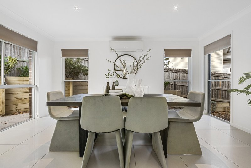 Photo - 77A North Street, Kedron QLD 4031 - Image 6