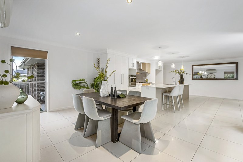 Photo - 77A North Street, Kedron QLD 4031 - Image 8
