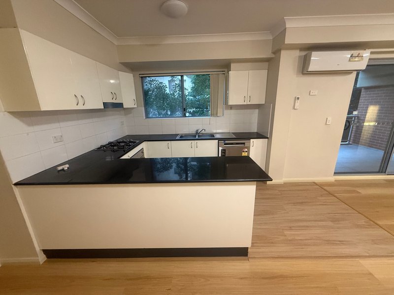 Photo - 7/8-10 Lachlan Street, Liverpool NSW 2170 - Image 3