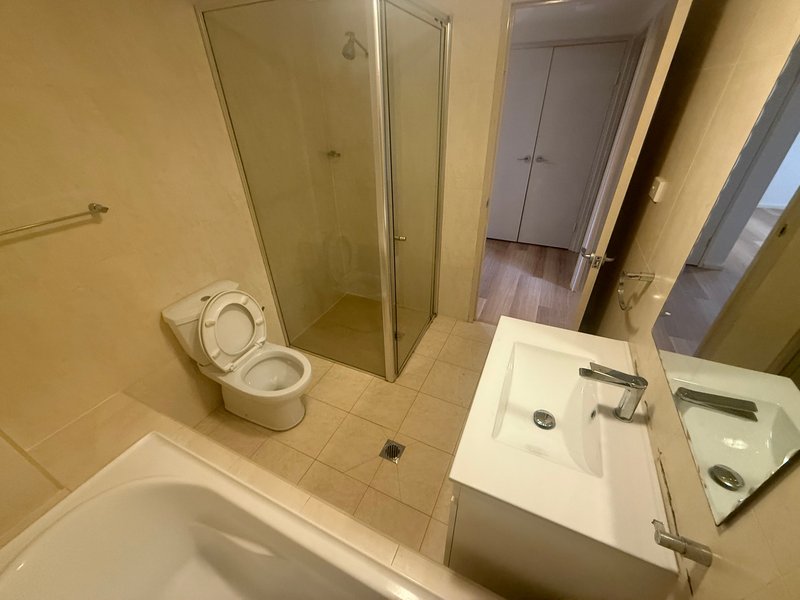 Photo - 7/8-10 Lachlan Street, Liverpool NSW 2170 - Image 5