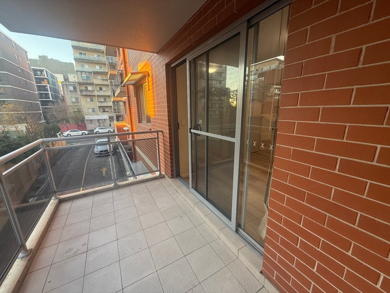 Photo - 7/8-10 Lachlan Street, Liverpool NSW 2170 - Image 17