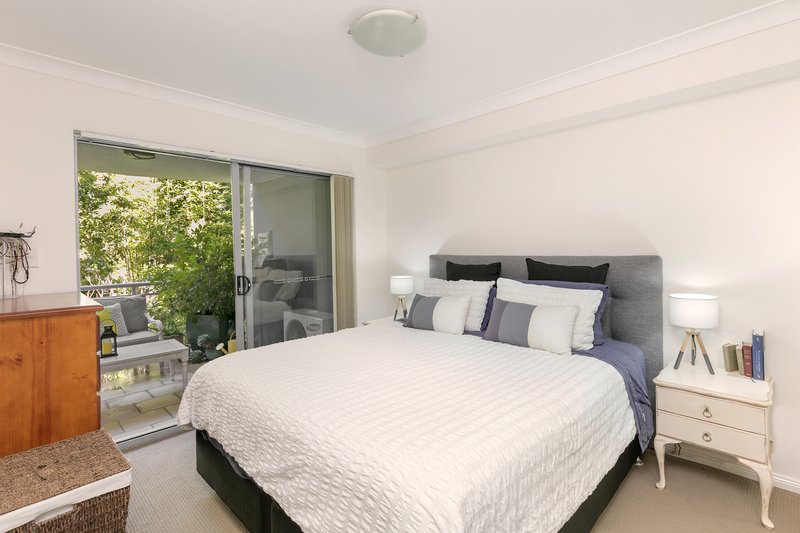 Photo - 7/8-10 Shackel Avenue, Brookvale NSW 2100 - Image 4