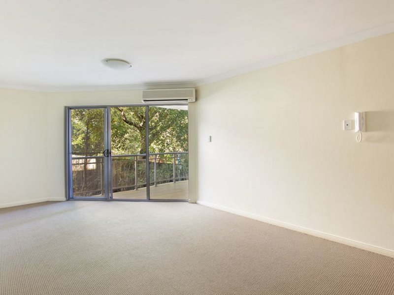 Photo - 7/8-10 Shackel Avenue, Brookvale NSW 2100 - Image 3