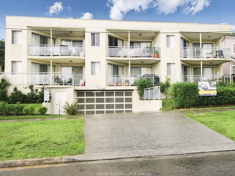 Photo - 7/8-10 Shackel Avenue, Brookvale NSW 2100 - Image 4