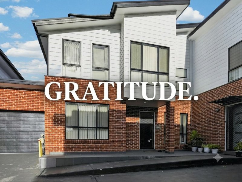 Photo - 7/8-12 Cumberland Road, Ingleburn NSW 2565 - Image 1