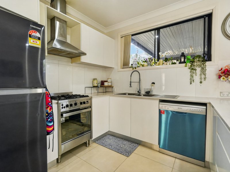 Photo - 7/8-12 Cumberland Road, Ingleburn NSW 2565 - Image 5