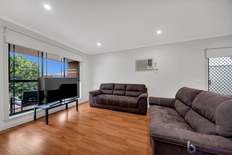 Photo - 78 Abercarn Avenue, Craigieburn VIC 3064 - Image 2