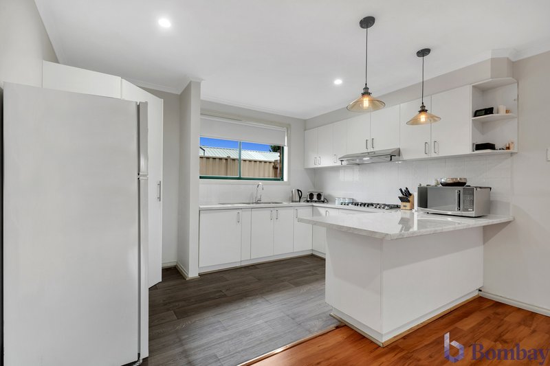 Photo - 78 Abercarn Avenue, Craigieburn VIC 3064 - Image 5
