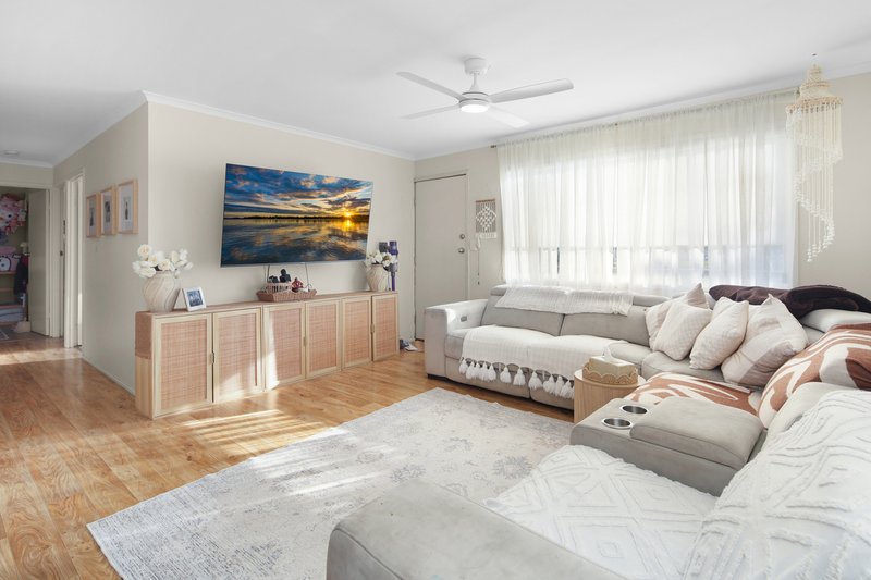 Photo - 78 Adelaide Circuit, Beenleigh QLD 4207 - Image 5