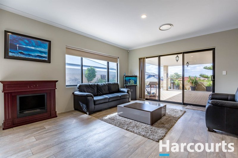 Photo - 78 Alexis Circle, Wannanup WA 6210 - Image 7