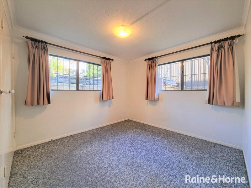 Photo - 7/8 Augustus Street, Toowong QLD 4066 - Image 4