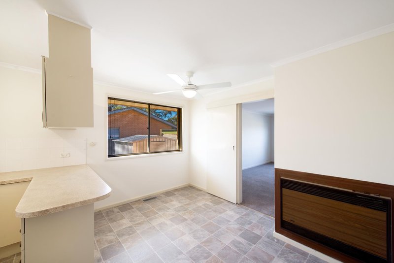 Photo - 78 Bacchus Circuit, Kambah ACT 2902 - Image 6