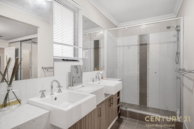 Photo - 78 Bancoura Parkway, Secret Harbour WA 6173 - Image 11