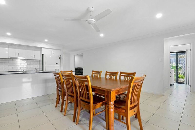 Photo - 78 Bay Park Road, Wondunna QLD 4655 - Image 5