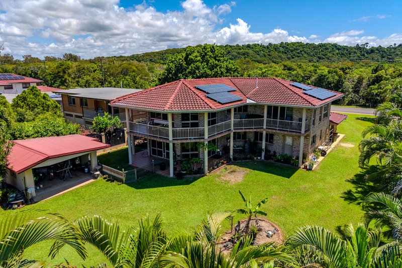 Photo - 78 Bay Road, Coconuts QLD 4860 - Image 2
