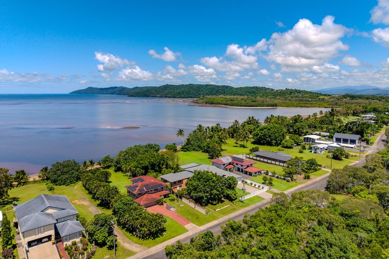 Photo - 78 Bay Road, Coconuts QLD 4860 - Image 17