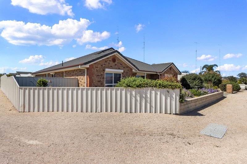 Photo - 78 Bay Road, Moonta Bay SA 5558 - Image 21