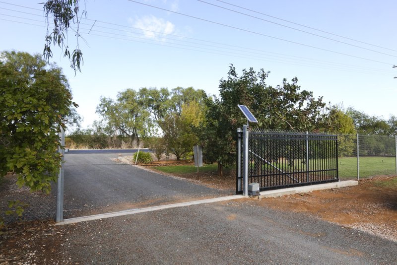 Photo - 78 Beaumont Road, Hanwood NSW 2680 - Image 3