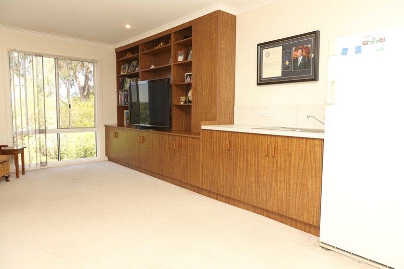 Photo - 78 Beaumont Road, Hanwood NSW 2680 - Image 13