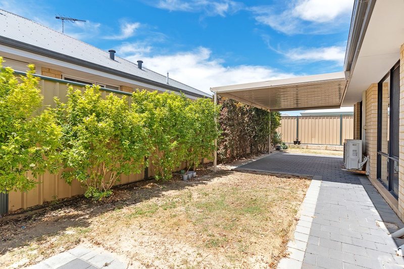 Photo - 78 Blackwood Meander, Yanchep WA 6035 - Image 14