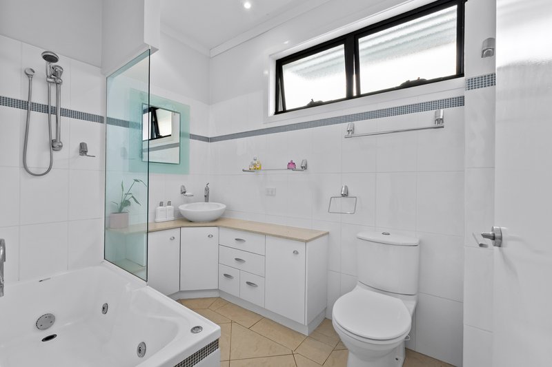 Photo - 78 Bonney Avenue, Clayfield QLD 4011 - Image 13