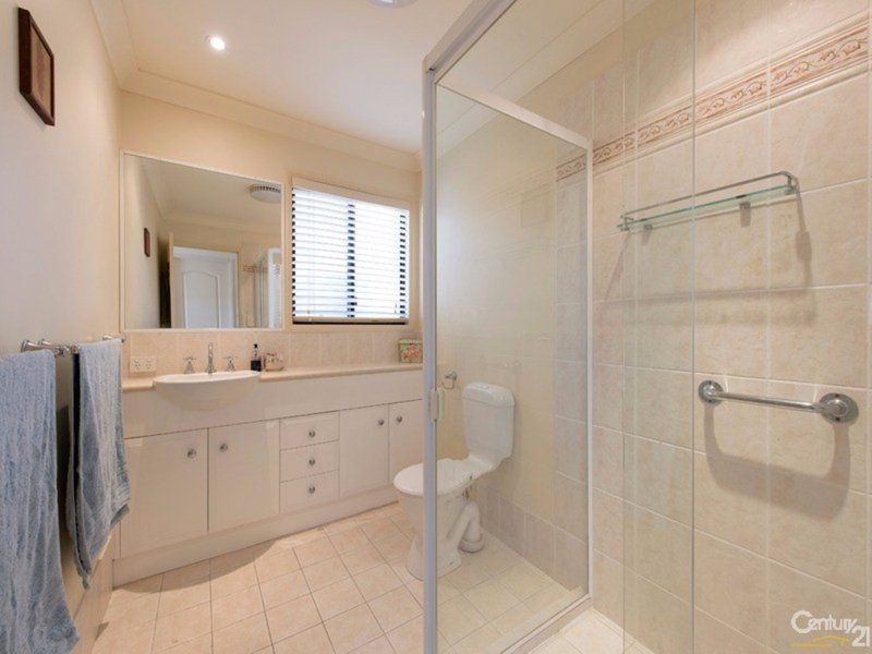 Photo - 78 Boswell Terrace, Manly QLD 4179 - Image 15