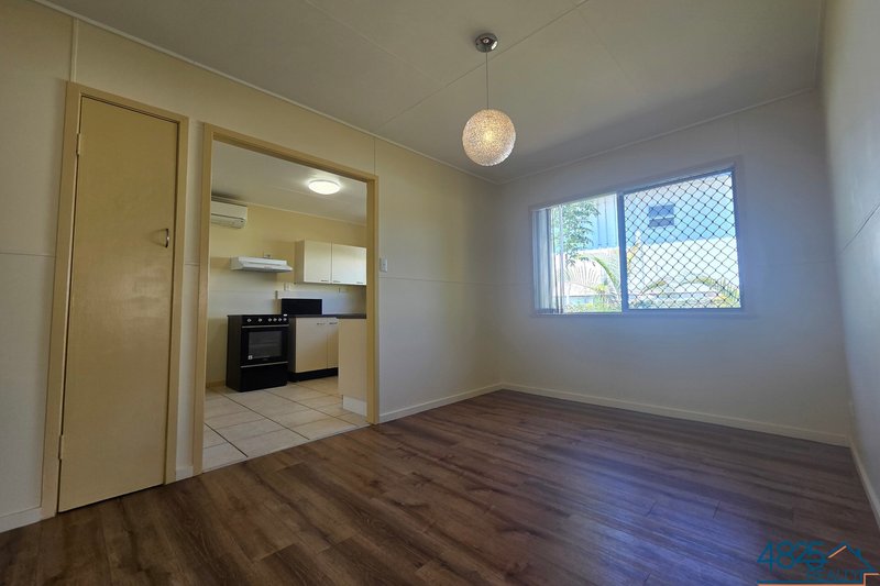 Photo - 78 Brett Street, Mount Isa QLD 4825 - Image 3