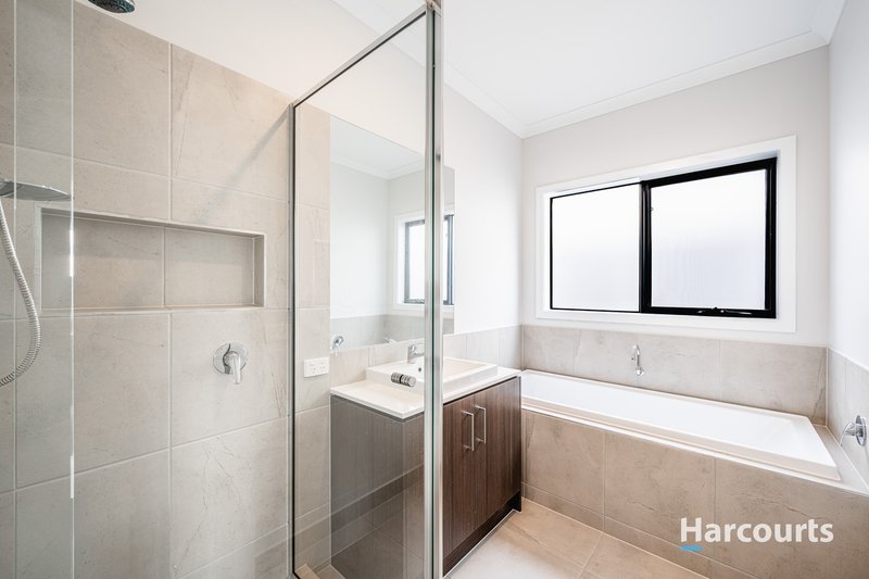 Photo - 78 Brown Boulevard, Donnybrook VIC 3064 - Image 9