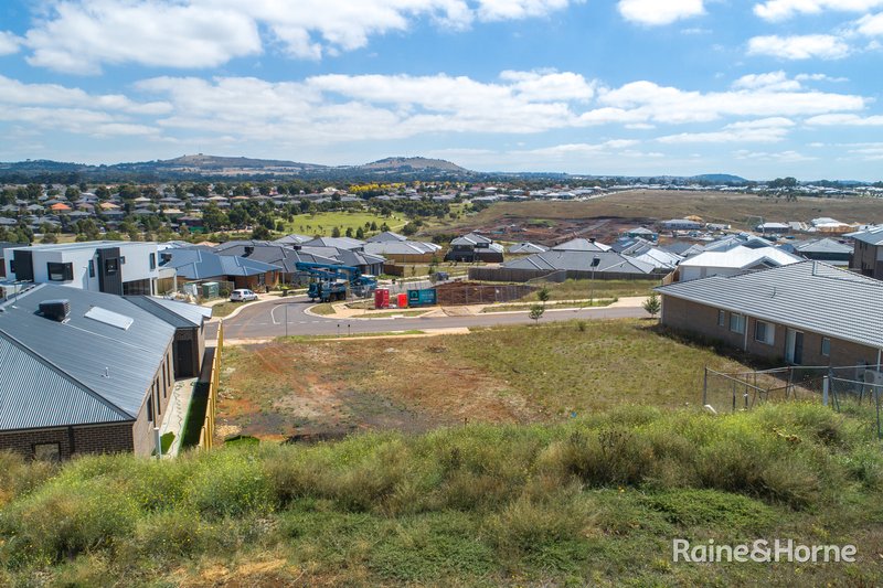 Photo - 78 Budburst Drive, Sunbury VIC 3429 - Image 6