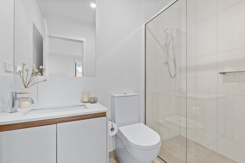 Photo - 78 Cameo Crescent, South Morang VIC 3752 - Image 7