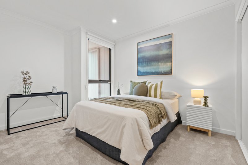 Photo - 78 Cameo Crescent, South Morang VIC 3752 - Image 10
