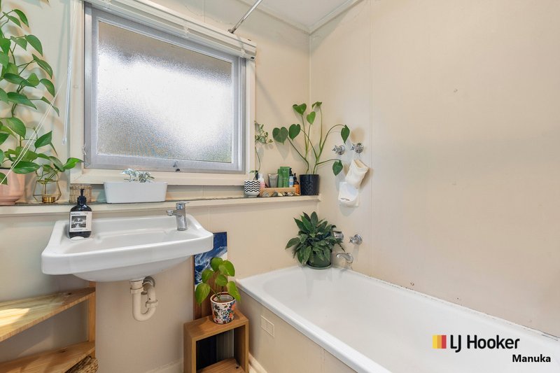 Photo - 78 Carroll Street, Hughes ACT 2605 - Image 13