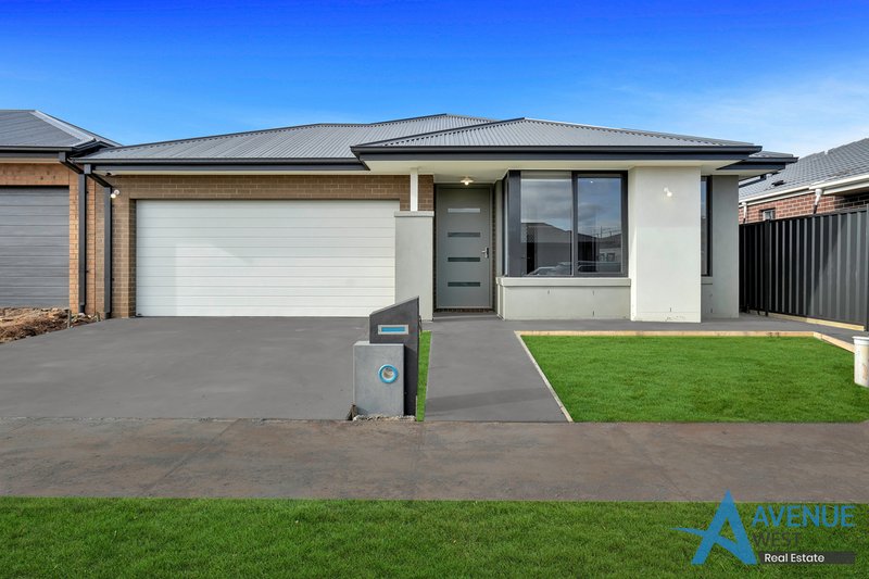 Photo - 78 Castlecrag Way, Strathtulloh VIC 3338 - Image 1