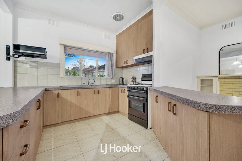 Photo - 78 Clow Street, Dandenong VIC 3175 - Image 6