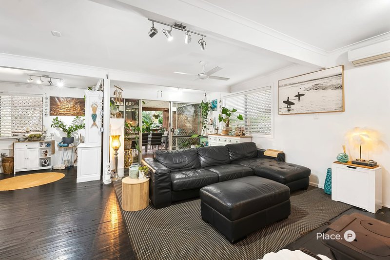 Photo - 78 Colburn Avenue, Victoria Point QLD 4165 - Image 6