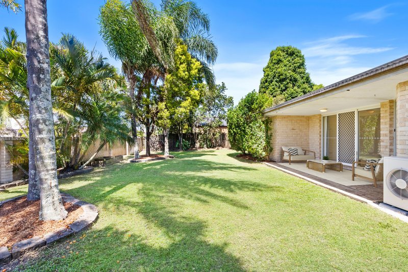 Photo - 78 Coronet Crescent, Burleigh Waters QLD 4220 - Image 13