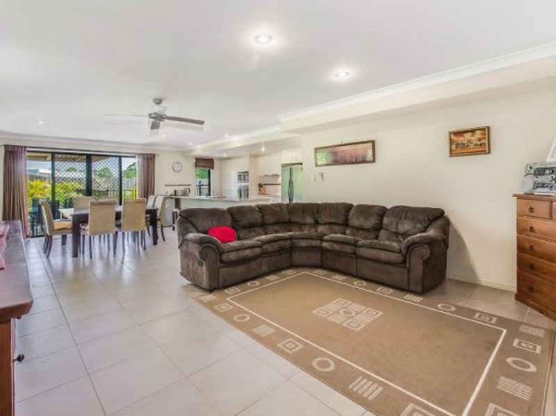 Photo - 78 Countryview Street, Woombye QLD 4559 - Image 4