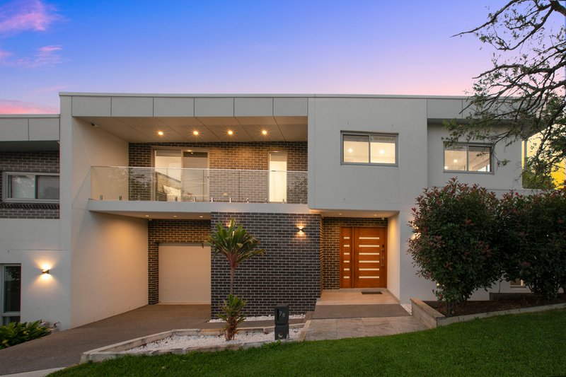 Photo - 78 Denman Road, Georges Hall NSW 2198 - Image 1