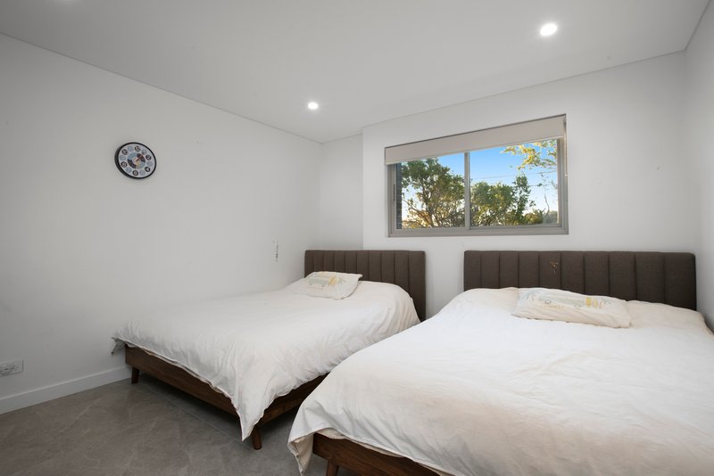Photo - 78 Denman Road, Georges Hall NSW 2198 - Image 7