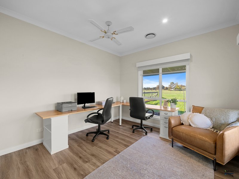 Photo - 78 Dennis Road, Benalla West VIC 3672 - Image 23