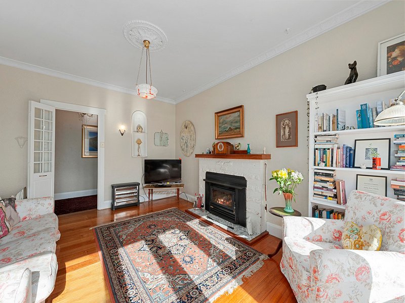 Photo - 78 Doyle Avenue, Lenah Valley TAS 7008 - Image 7