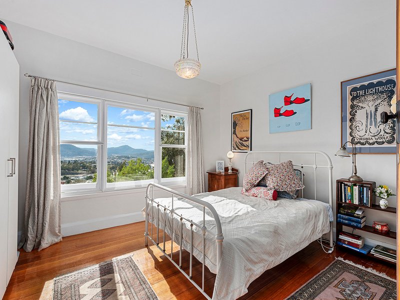 Photo - 78 Doyle Avenue, Lenah Valley TAS 7008 - Image 15