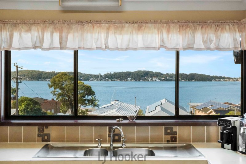 Photo - 78 Fishing Point Road, Fishing Point NSW 2283 - Image 5