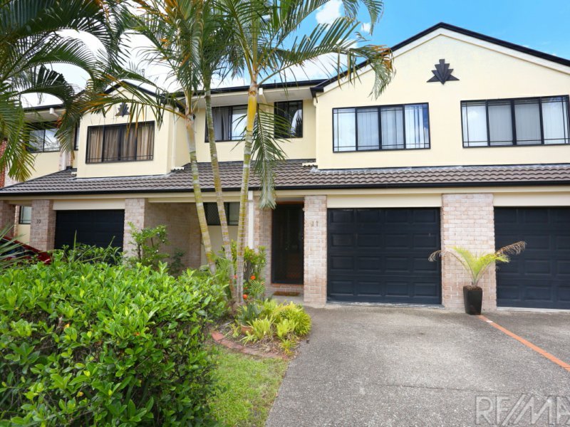 Photo - 78 Franklin Drive, Mudgeeraba QLD 4213 - Image 2