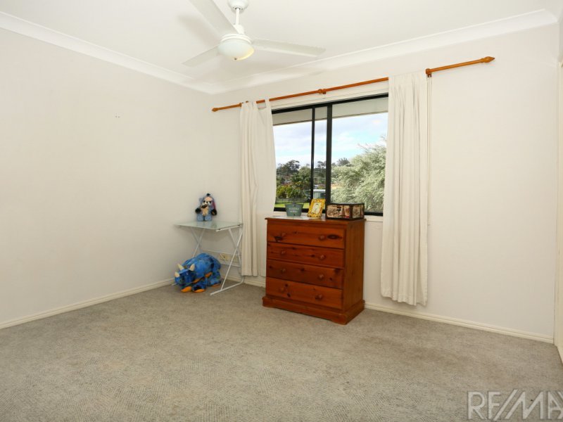 Photo - 78 Franklin Drive, Mudgeeraba QLD 4213 - Image 11